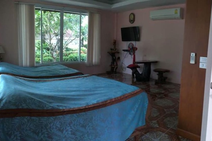Room 30 of 55