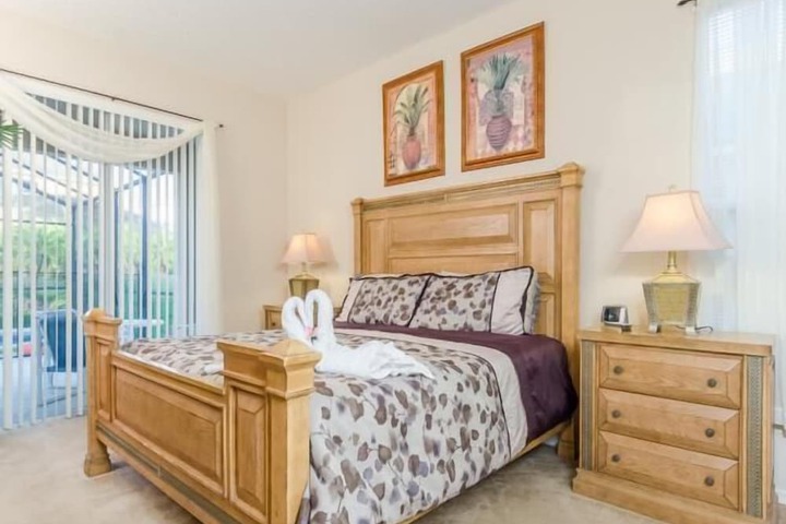 Room 3 of 41