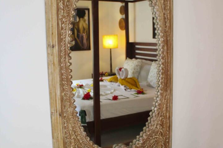 Room 12 of 40