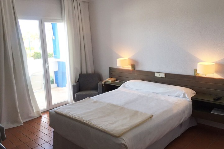 Room 14 of 56