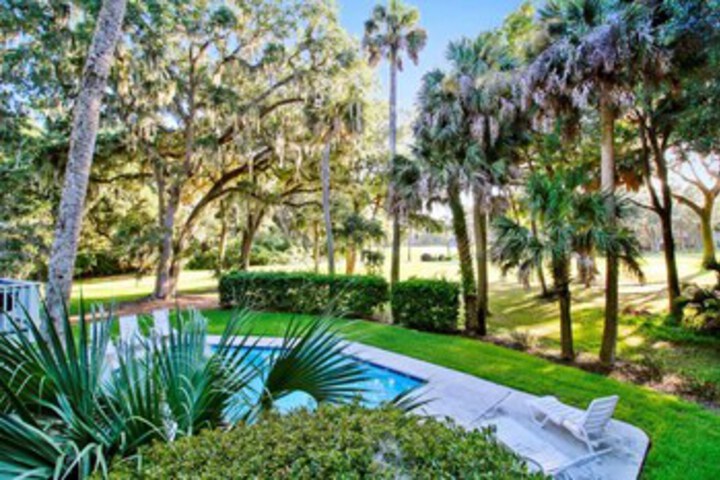 Property Grounds 24 of 38