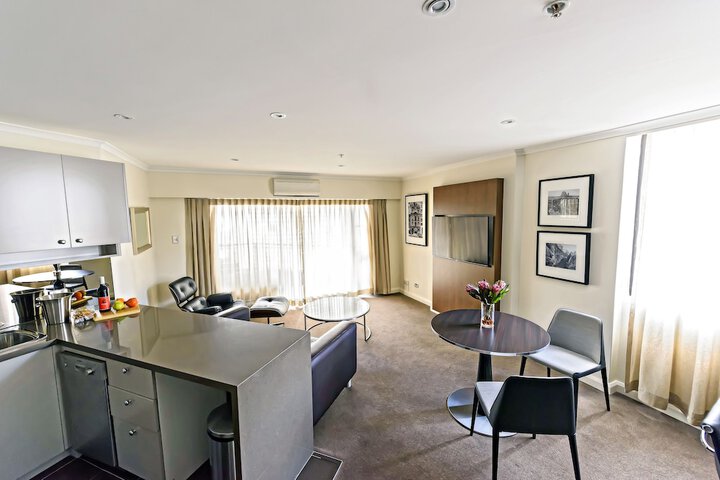 Room 64 of 136