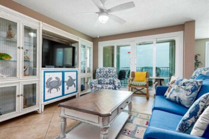 Photo of Castaways 7D by Meyer Vacation Rentals