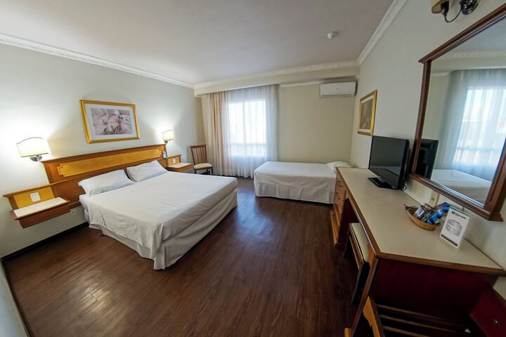 Room 9 of 53