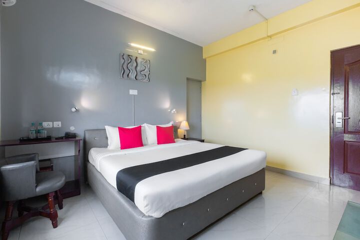 Room 13 of 22