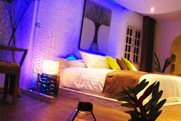 Room 16 of 120