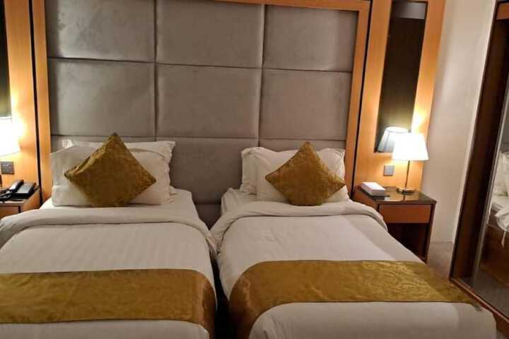 Room 3 of 9