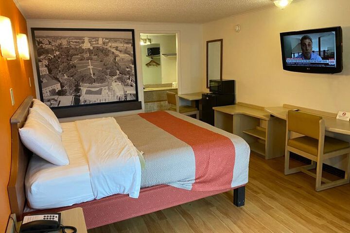 Standard Double Bed (16 of 17)
