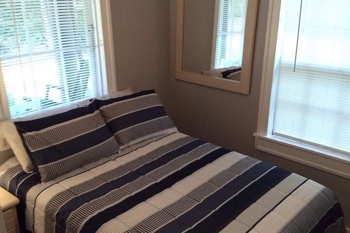 Room 2 of 150