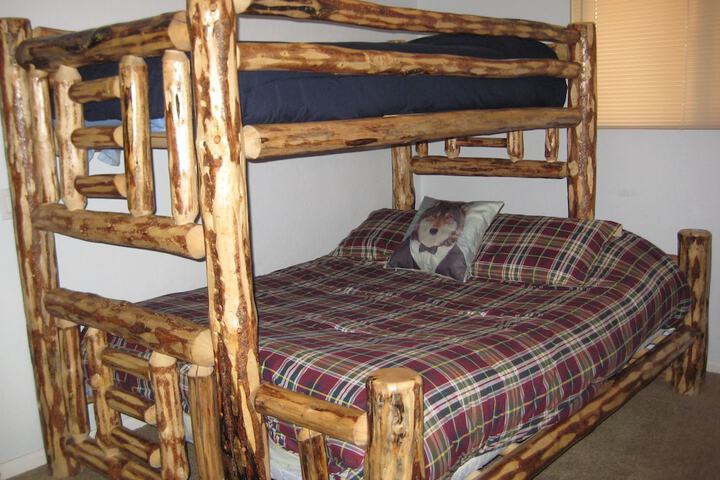 Room 7 of 49