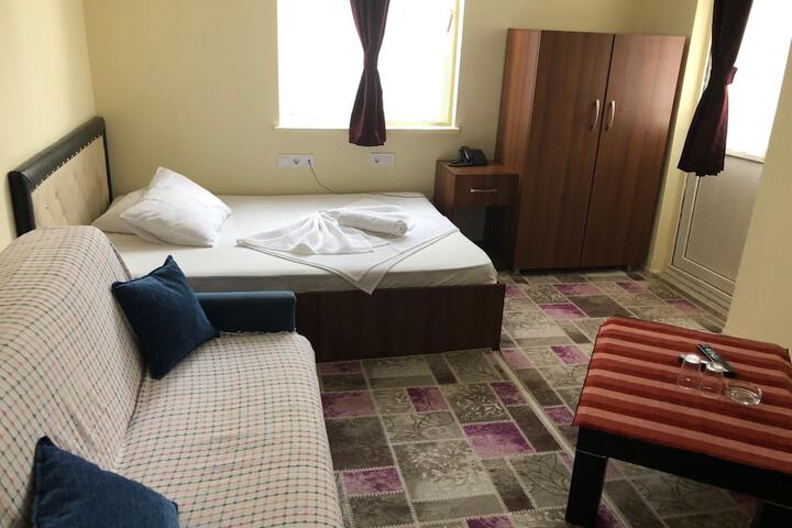 Room 7 of 29