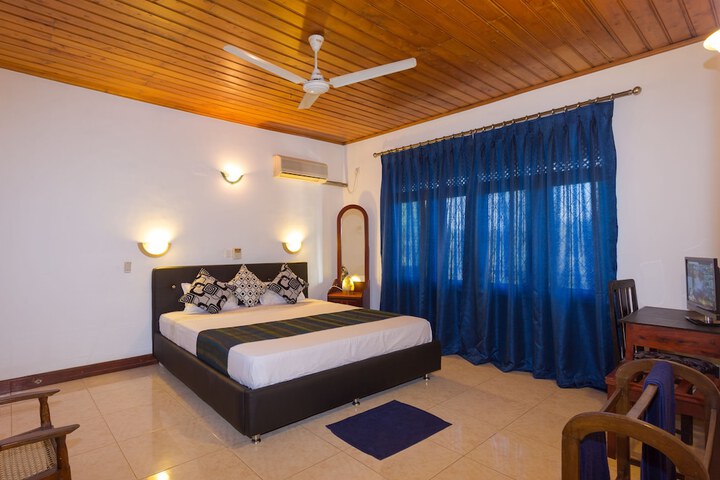 Room 29 of 58