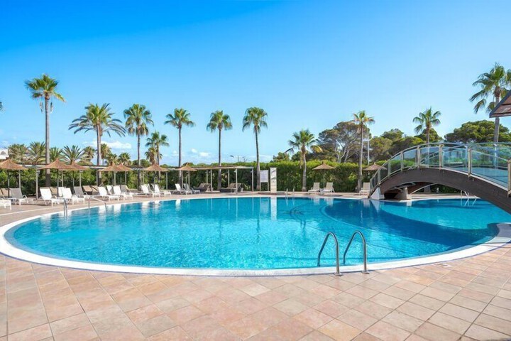 Pool Hotel