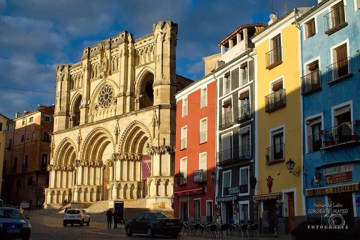 Cuencaloft Next to the Cathedral