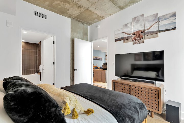 Room 61 of 860