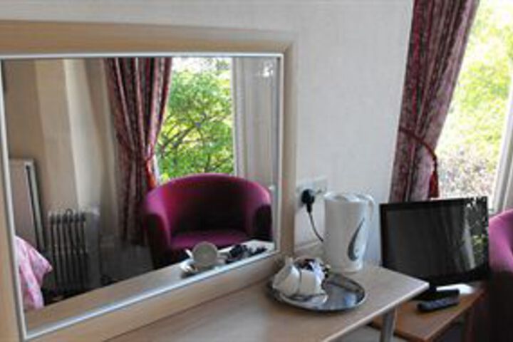 Room 18 of 25