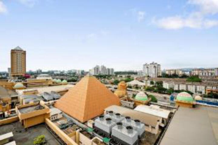 Sunway Pyramid Resort by Plush
