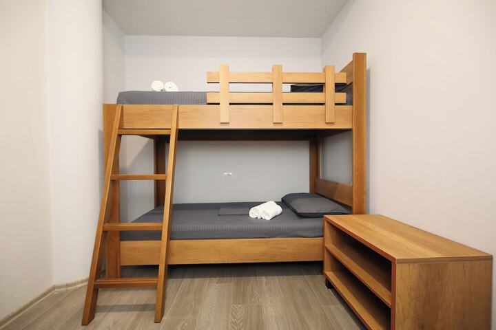 Room 38 of 99