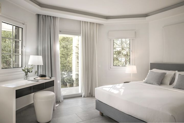 Room 15 of 59