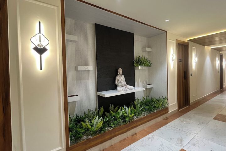 Hotel Interior 2 of 31