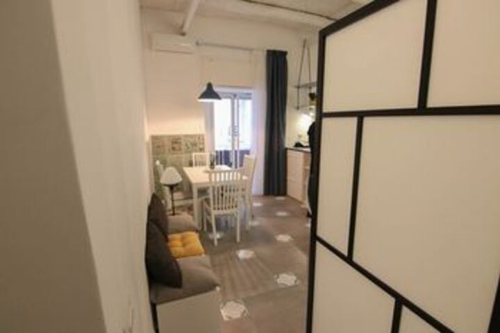 Room 18 of 22