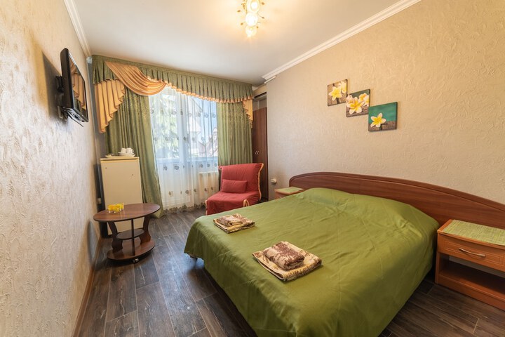 Room 13 of 54
