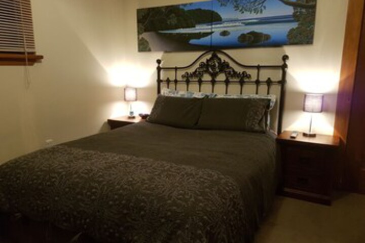 Room 18 of 22