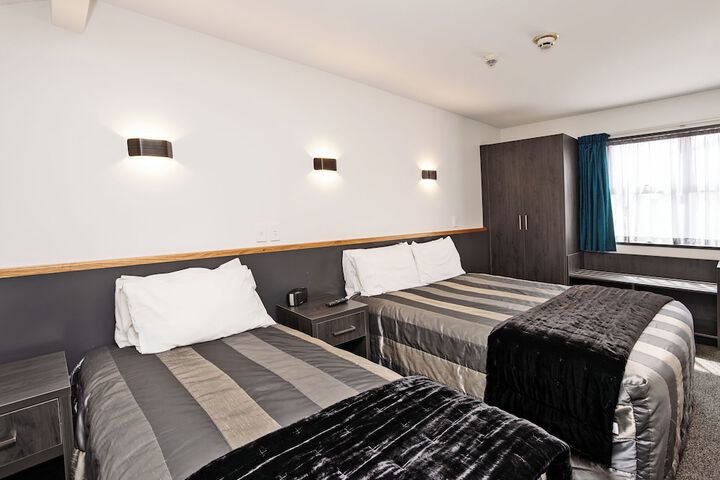Room 9 of 51