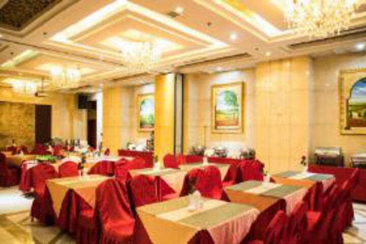 Tianbao Hotel