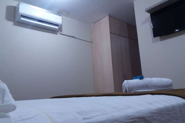 Room 8 of 61