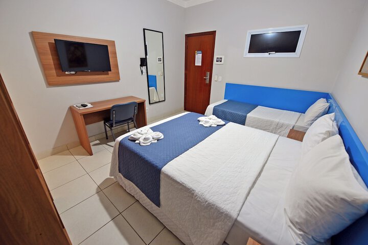 Room 17 of 41