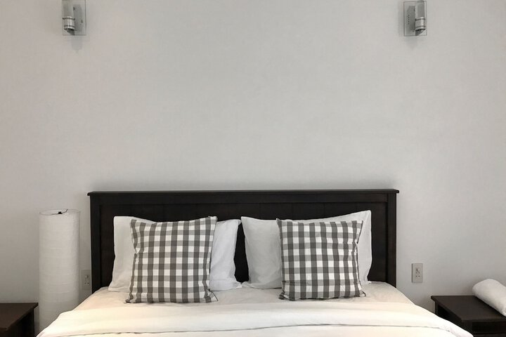 Room 2 of 26