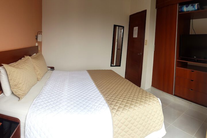 Room 97 of 122
