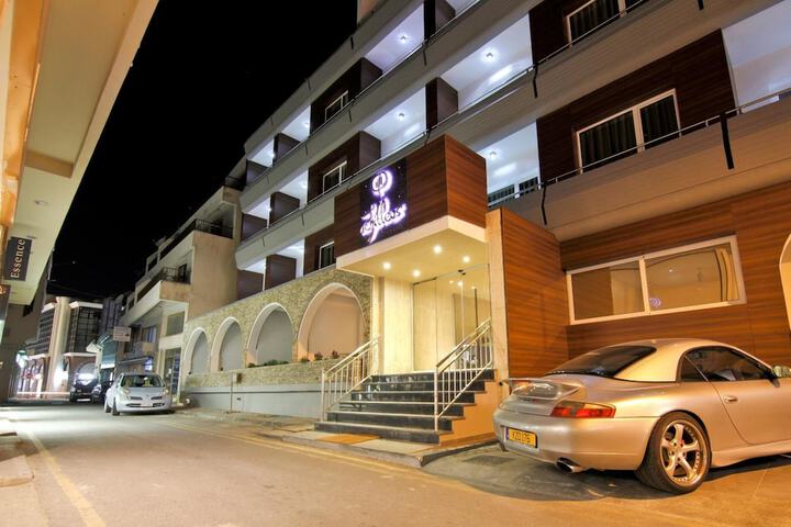 Hotel 48 of 48
