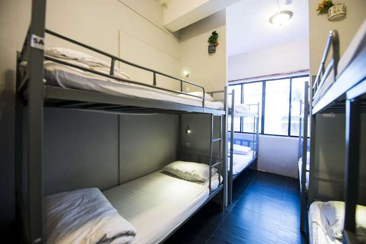 Room 11 of 43