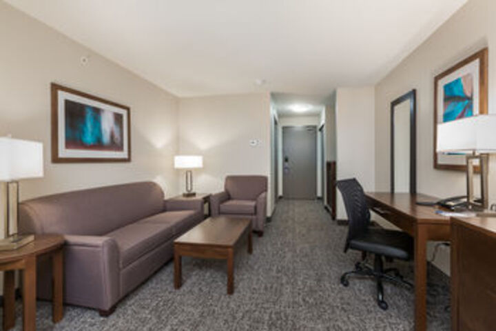 Room 51 of 60