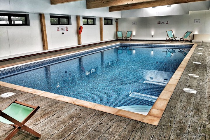 Pool 24 of 33