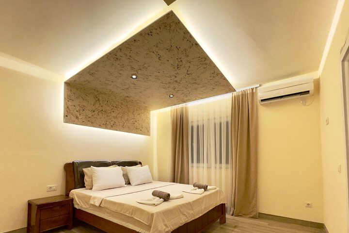 Room 49 of 121