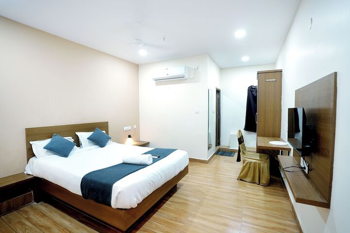Room 5 of 26