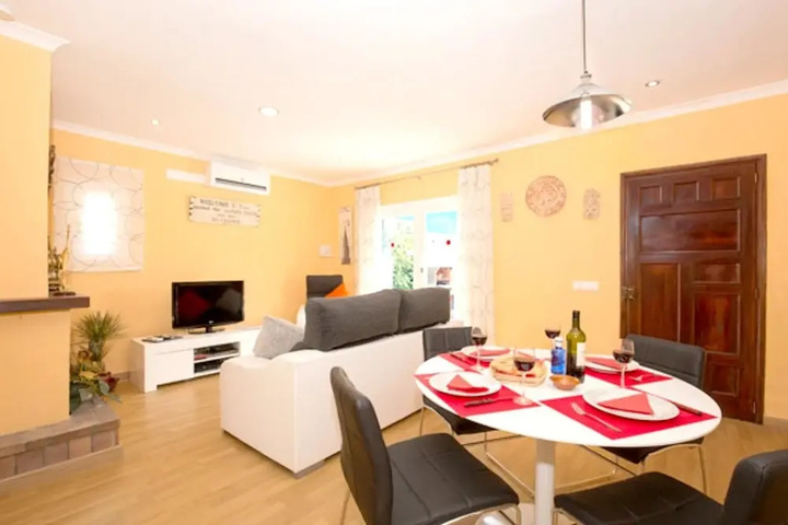 Chalet With 2 Bedrooms in Alcúdia With Wonderful Lake View, Private P