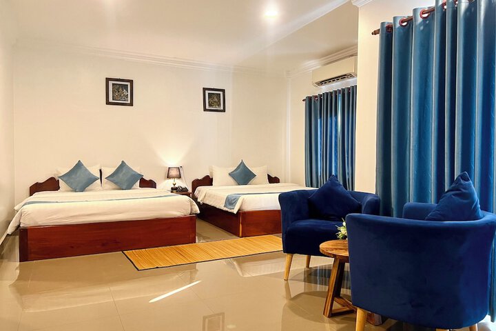 Room 29 of 53
