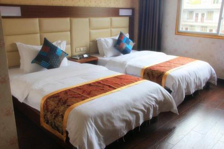 Towo Holiday Hotel