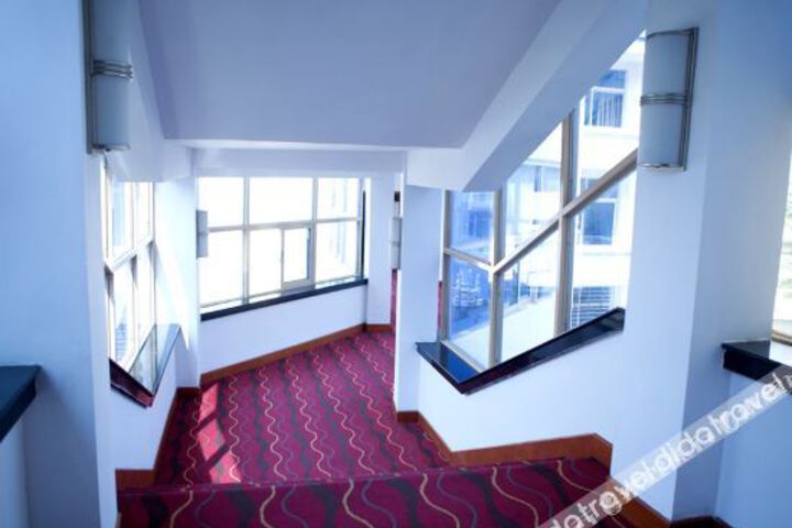 Hotel Interior 15 of 32