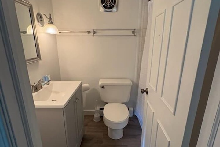 Room 16 of 22