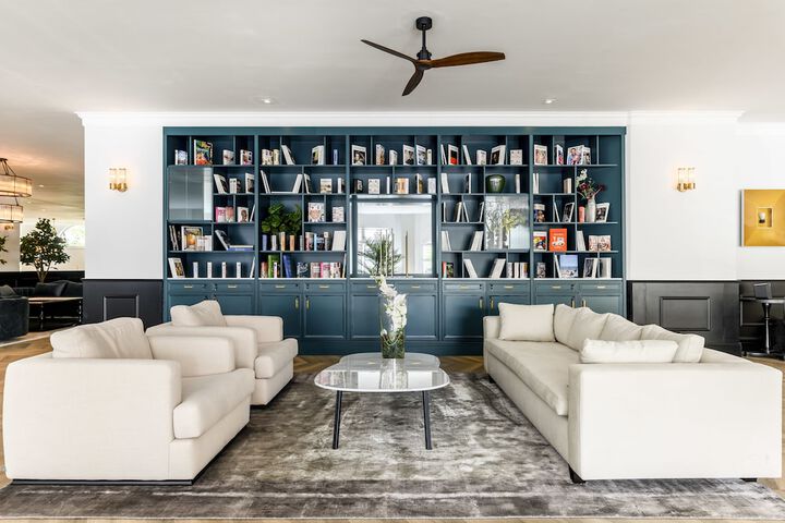 Lobby Photos