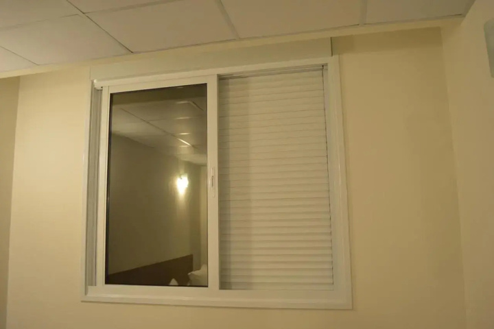 Room 10 of 22