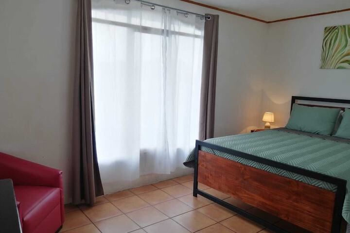 Room 22 of 110