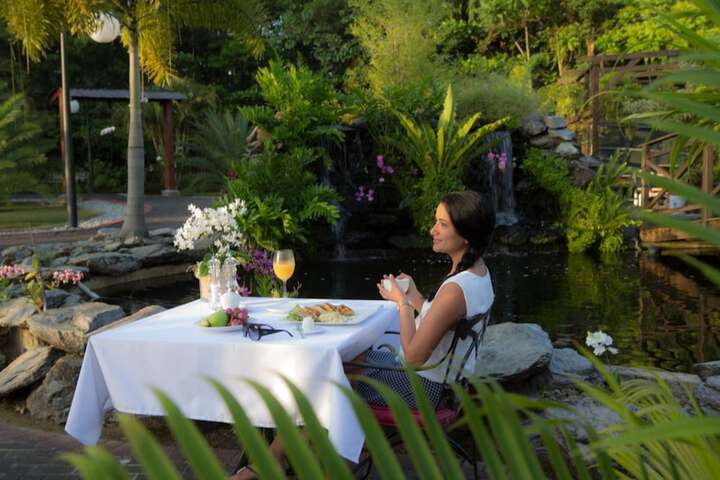 Breakfast area