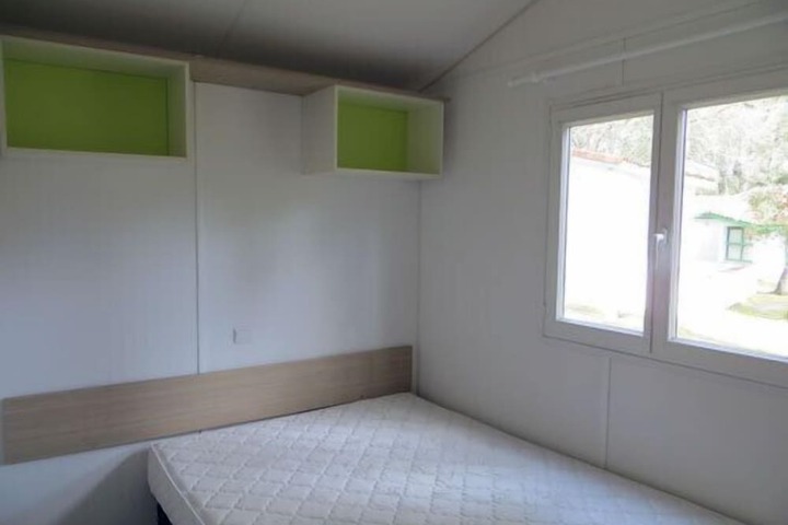 Room 19 of 68