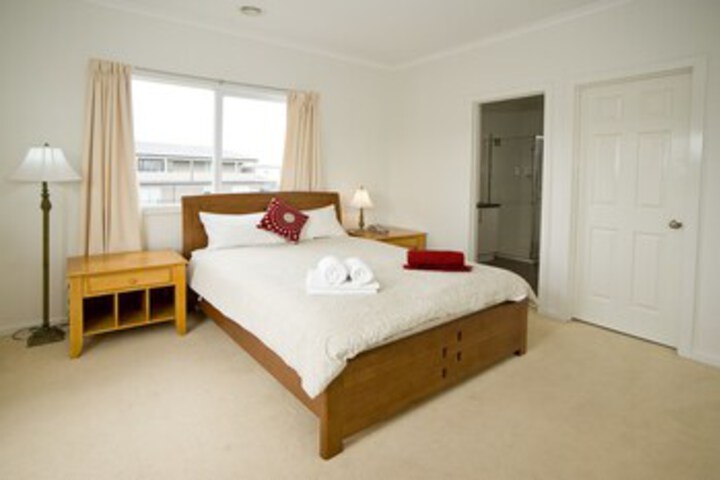 Room 42 of 50